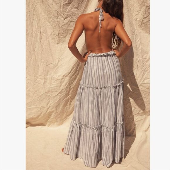 NWT LULUS Vacay Babe Grey Striped Halter Maxi Dress S - Picture 8 of 12